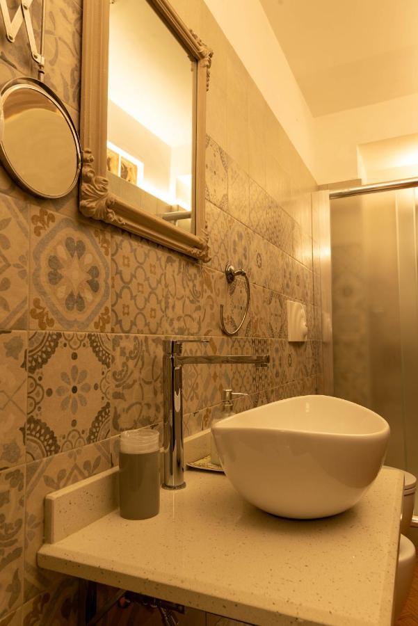Cadelli Luxury Suite & Apartments レッチェ エクステリア 写真