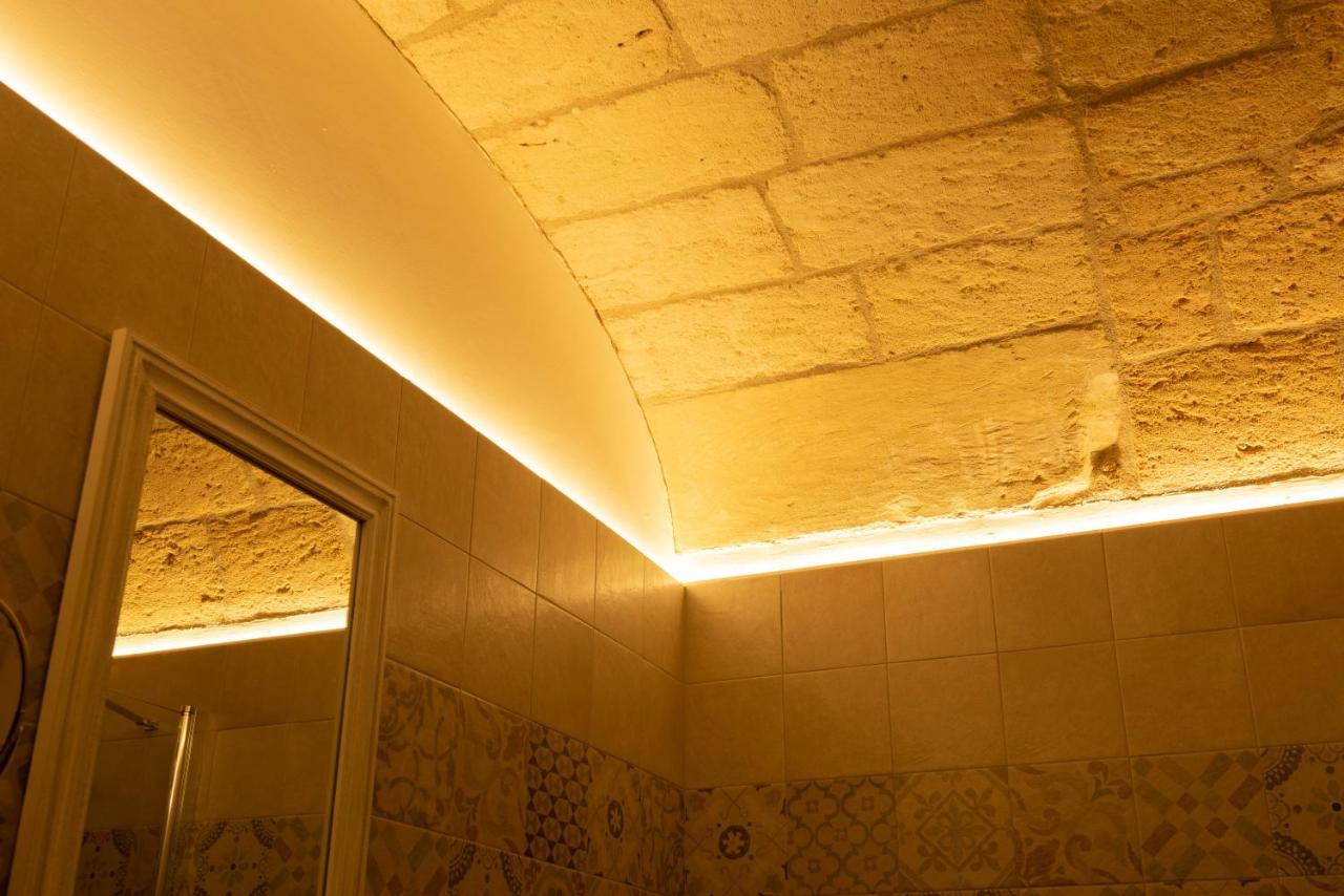 Cadelli Luxury Suite & Apartments レッチェ エクステリア 写真