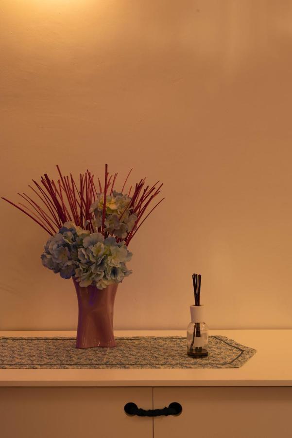 Cadelli Luxury Suite & Apartments レッチェ エクステリア 写真