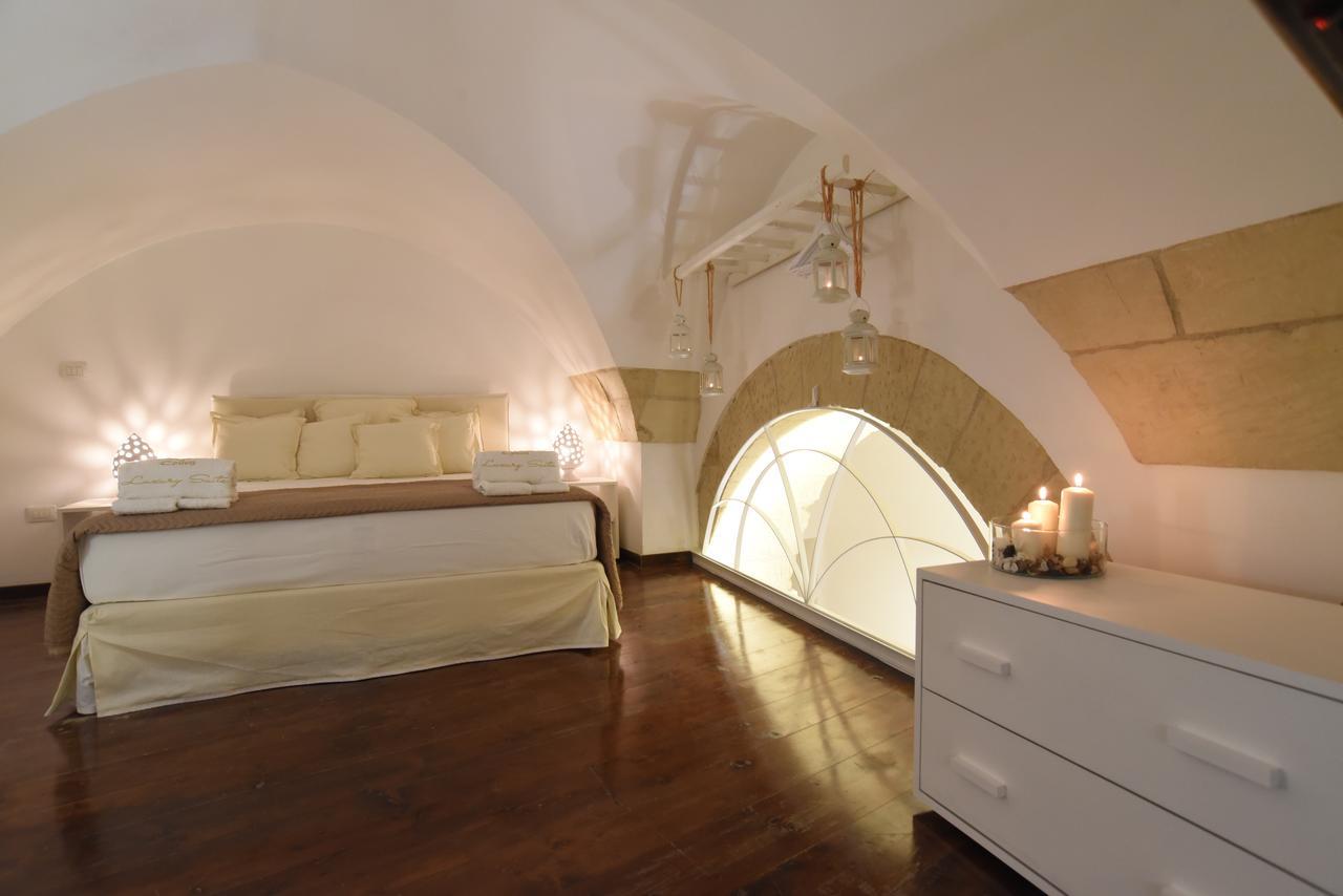 Cadelli Luxury Suite & Apartments レッチェ エクステリア 写真