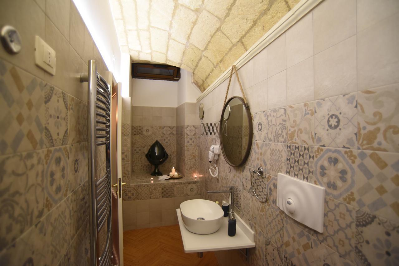 Cadelli Luxury Suite & Apartments レッチェ エクステリア 写真